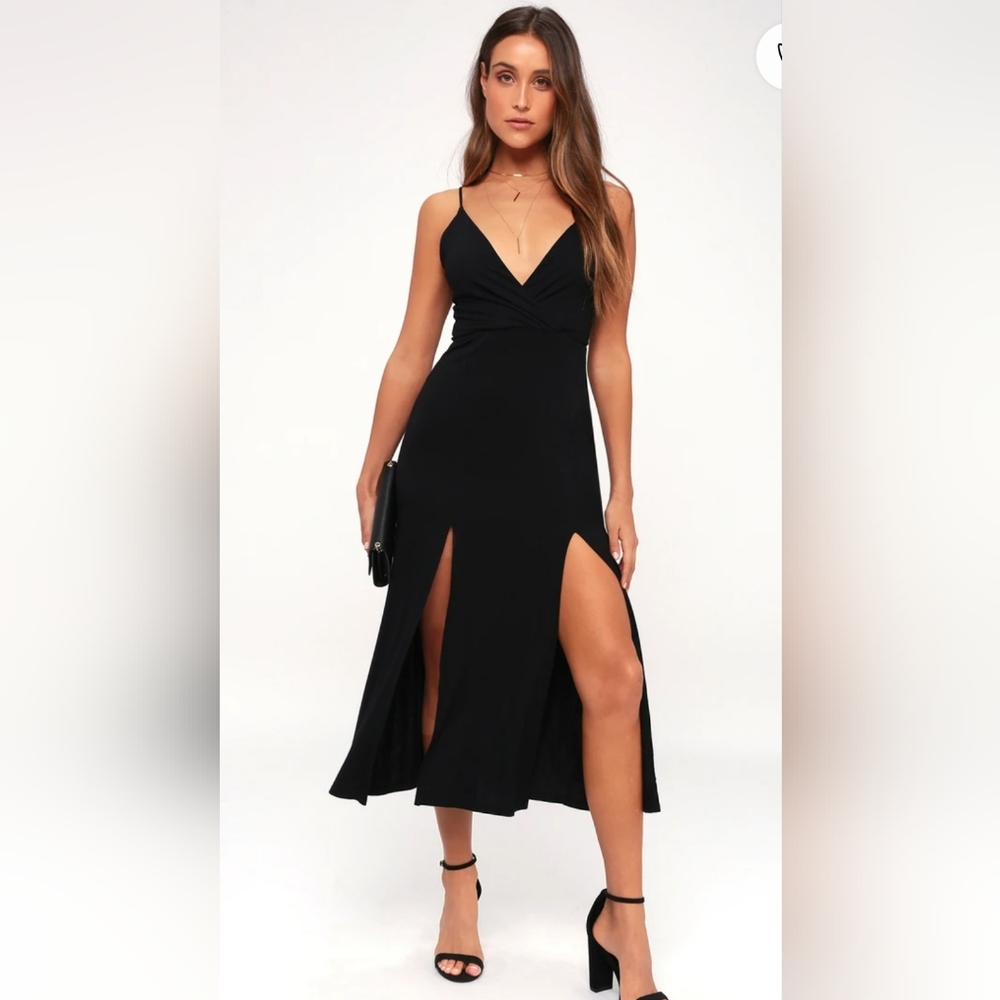 Lulu's Midi Dress with Slits
